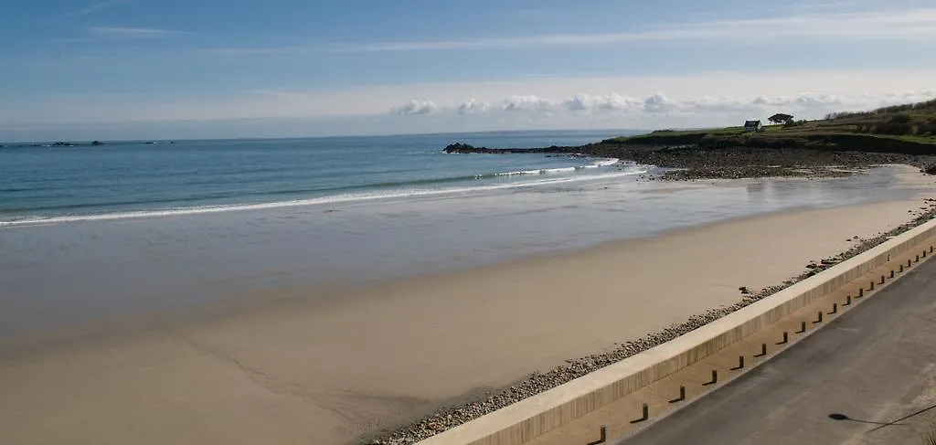 Le Chateau De Sable Aparthotel Plougasnou 3*,  France